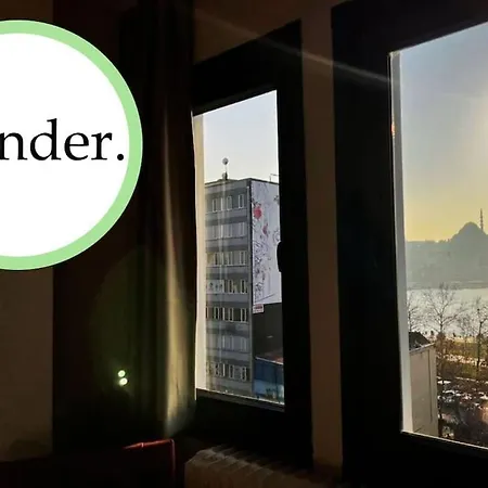 Wonder Homes 6 - Ultra Luxury , 4br , 2ba , Sea View Karakoey Apartment Istanbul