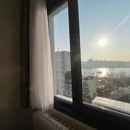 Luxurious Sea View In Karakoey 4br , 2ba, Ac * Istanbul
